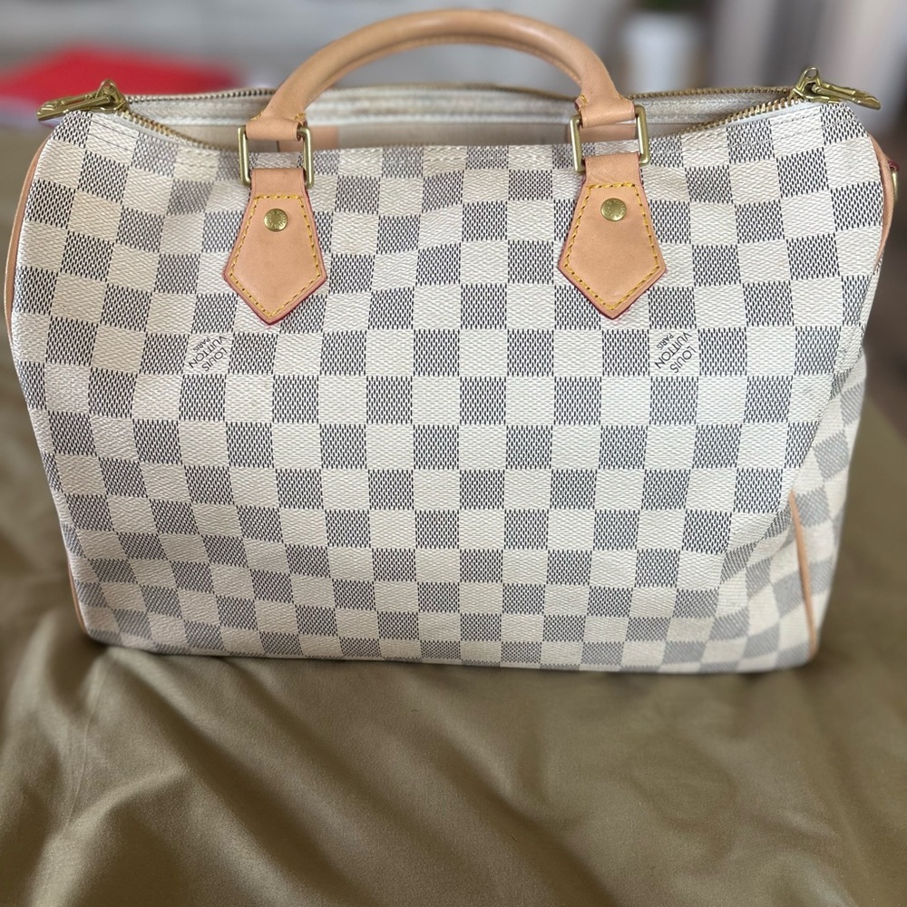 Fashion inspired.  Checkered Canvas Handbag